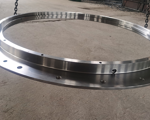 定襄億欣源法蘭加工淺談，山西鍛造鍛件時(shí)怎么控制成本？